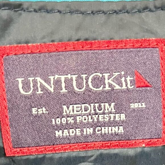 Untuckit Marne Navy Quilted Lightweight Jacket - Picture 10 of 14